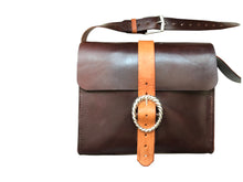 Load image into Gallery viewer, Leather Camera Bag