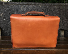 Load image into Gallery viewer, Slim Standard Classic Leather Briefcase
